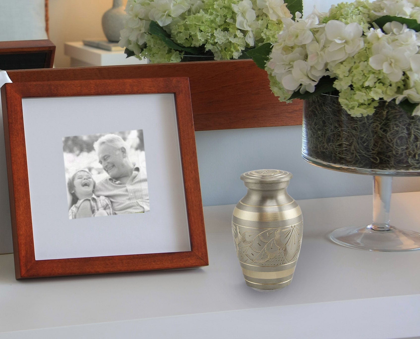 Platinum Majestic Radiance Keepsake Urns – Tiny, Small & Mini Keepsake Urns for Ashes | Cremation Keepsakes
