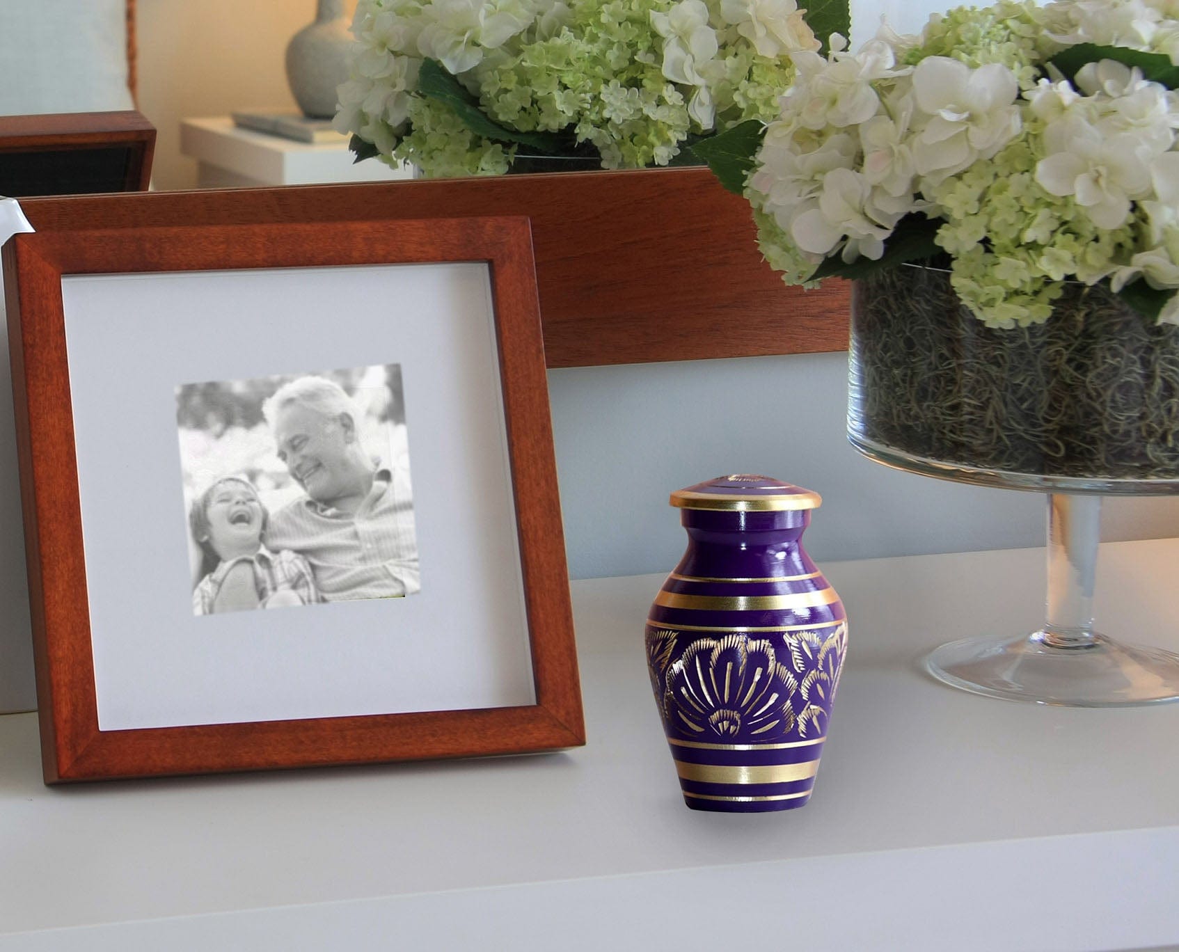 Majestic Purple Keepsake Urns – Tiny, Small & Mini Keepsake Urns for Ashes | Cremation Keepsakes